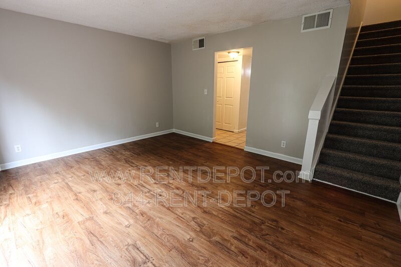 Newly renovated 3-bedroom, 2.5-bath townhome property image