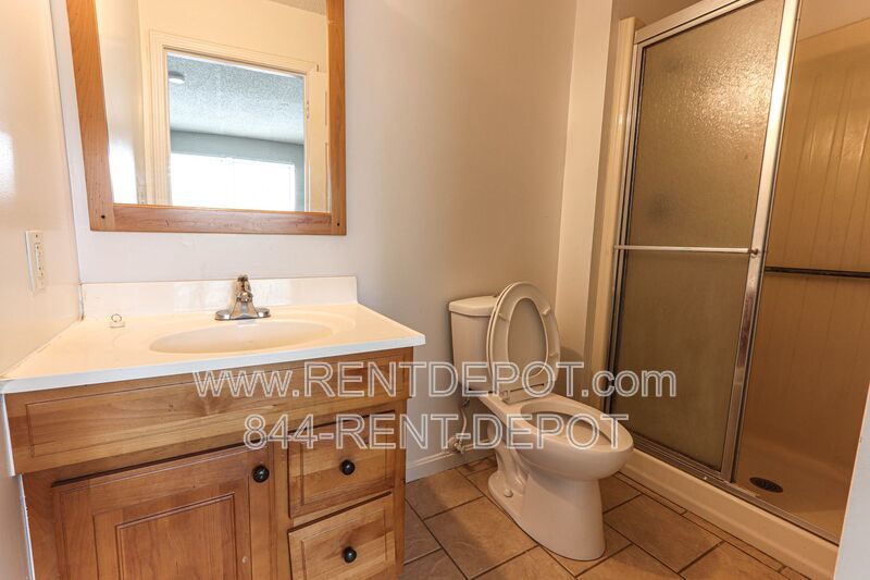 Newly renovated 3-bedroom, 2.5-bath townhome property image