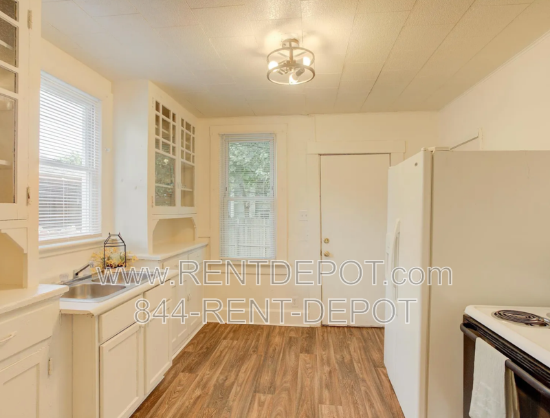 4 Bedroom House property image