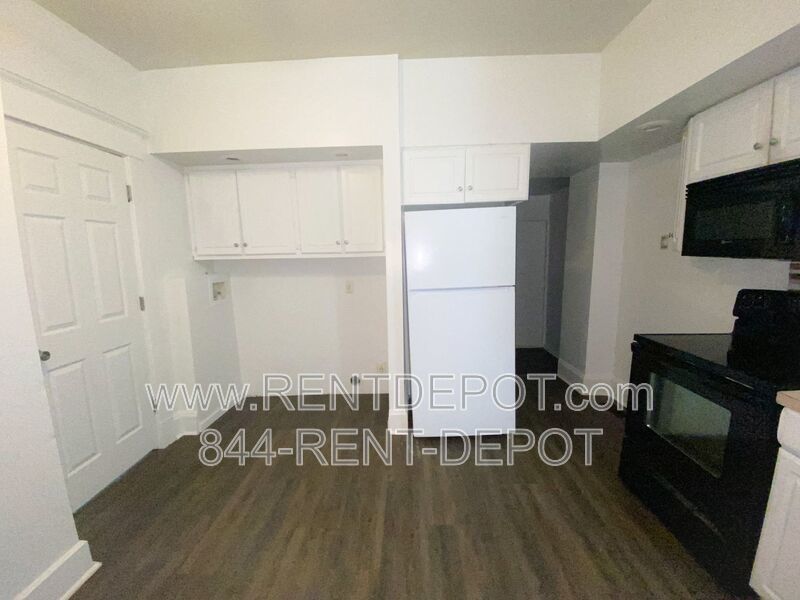 4 bedroom, 2 bath property image