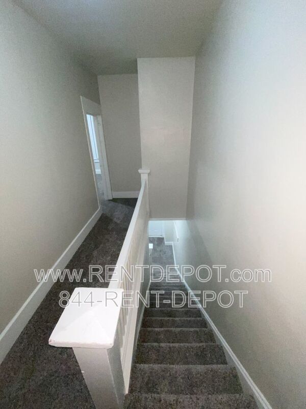 4 bedroom, 2 bath property image