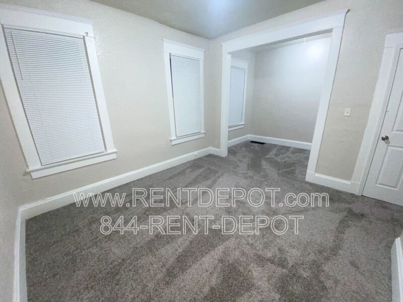 4 bedroom, 2 bath property image