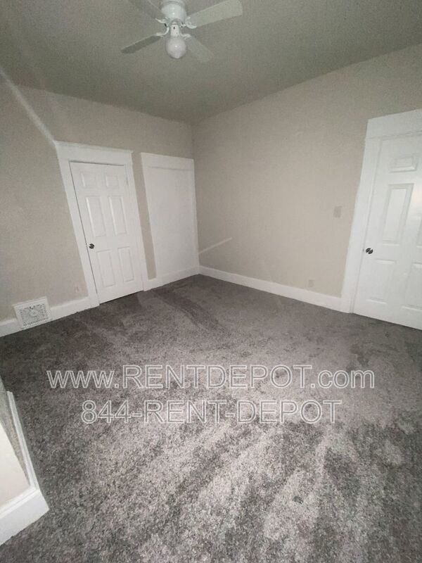 4 bedroom, 2 bath property image