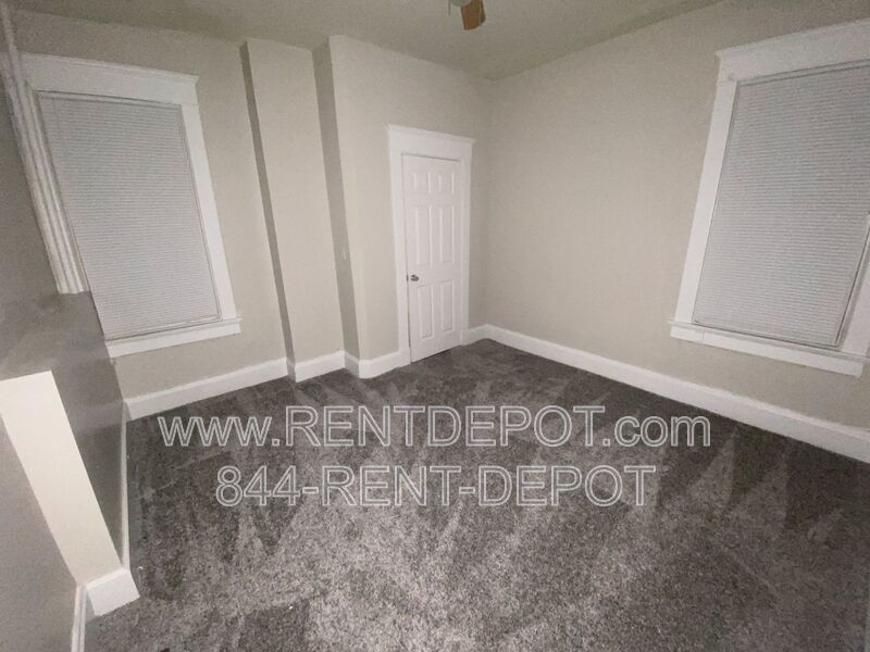 4 bedroom, 2 bath property image