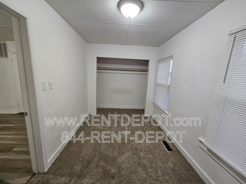 Spacious 4 Bedroom, 2 Bath Home – Available Now property image