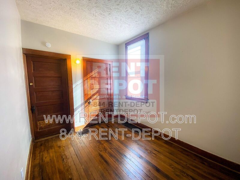 Updated 2-bedroom, 1-bath home property image