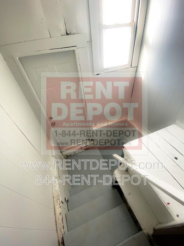 Updated 2-bedroom, 1-bath home property image