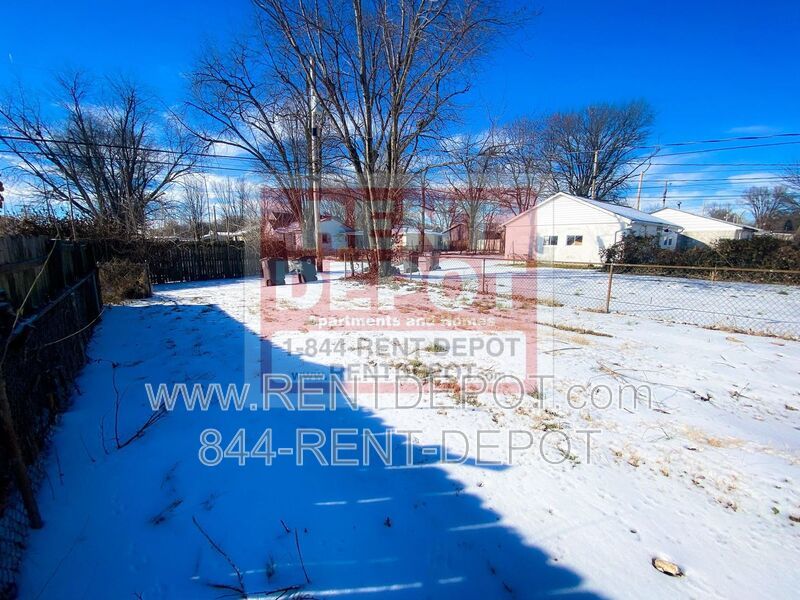 Updated 2-bedroom, 1-bath home property image