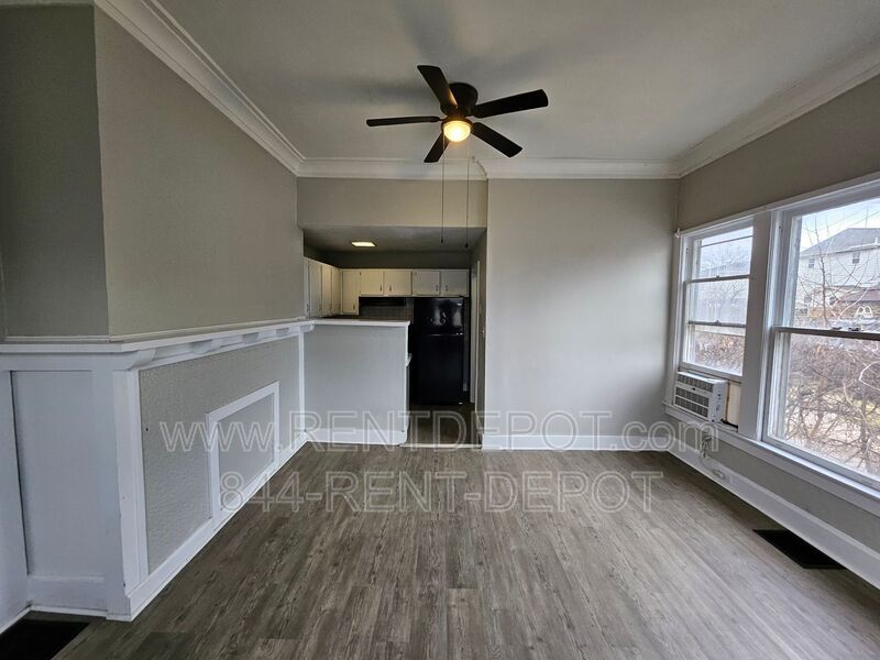 Charming 1 Bedroom, 1 Bath Rental property image