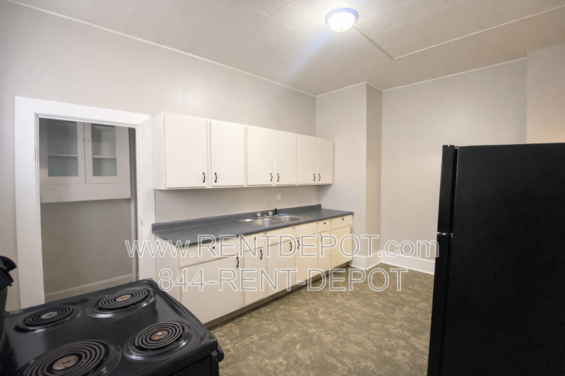 1-bedroom, 1-bathroom apartment property image