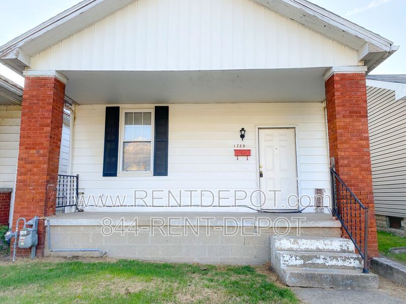 COMING SOON: 3 Bedroom/1 Bathroom House For Rent property image
