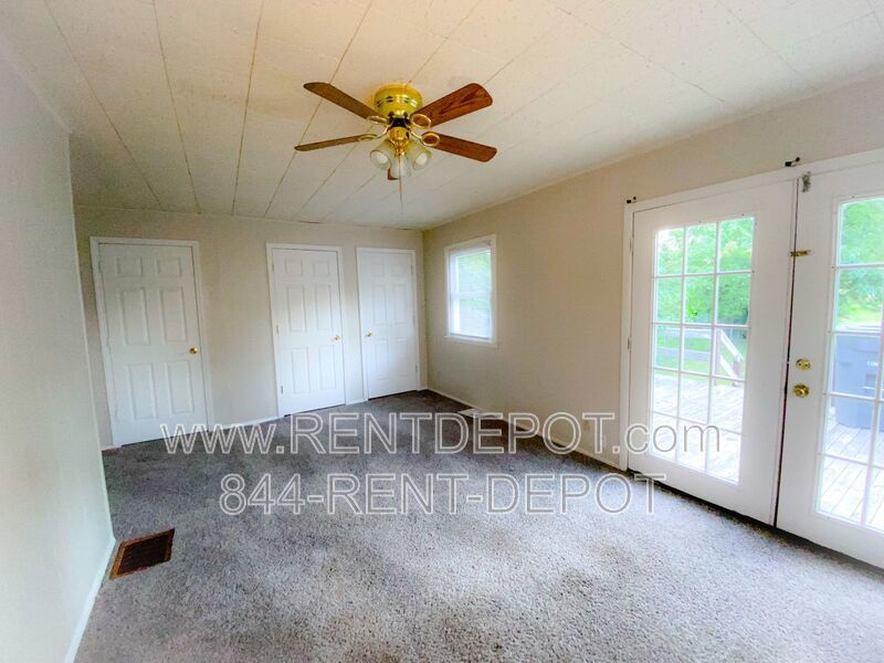 COMING SOON: 3 Bedroom/1 Bathroom House For Rent property image