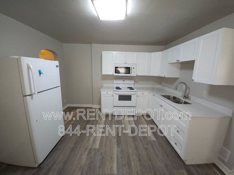 Updated 1 bed, 1 bath with partial basement property image