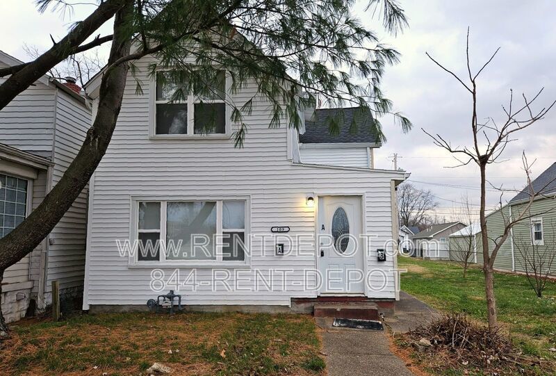 Pets Allowed, Cozy 1-bedroom, 1-bath duplex property image