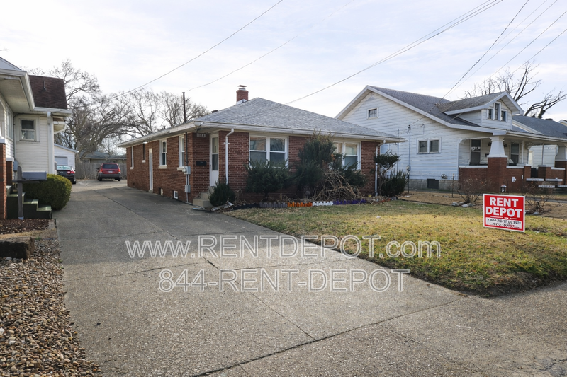 Updated 1 bed, 1 bath with partial basement property image