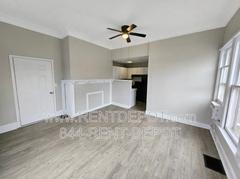 Charming Downtown Studio Apartment property image