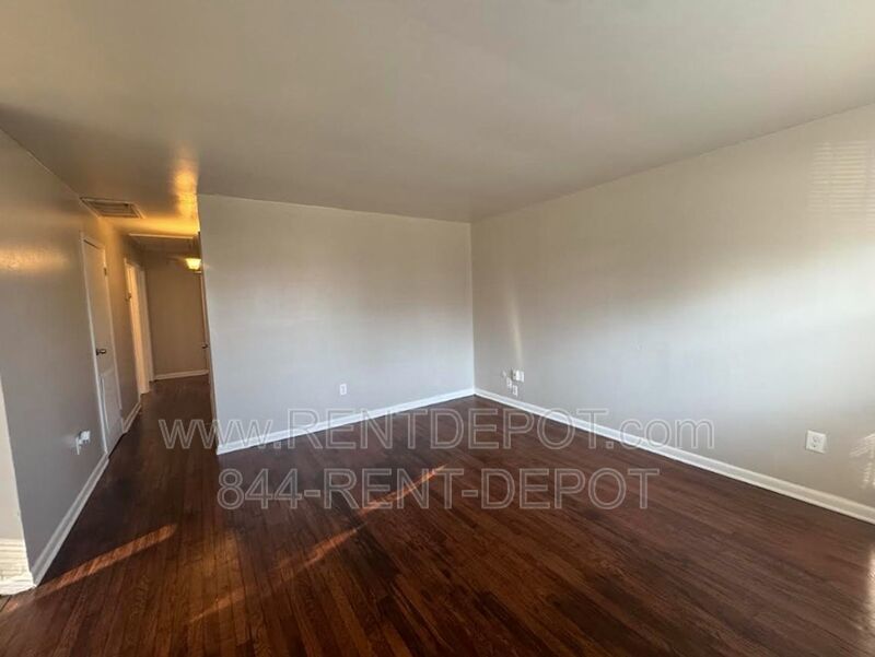 Well-maintained 3-bedroom, 1-bath home property image