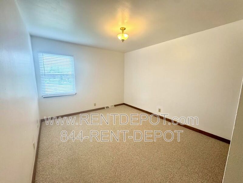 North Side 3 Bedroom, 2 bath! property image