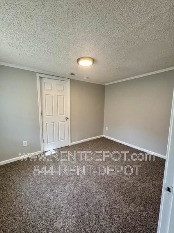 Quiet and Charming 2 bedroom 1 bath home. property image