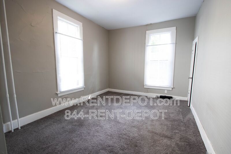 800 SE 2nd St Unit B property image