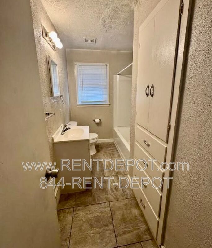 2 Bedroom/1 Bathroom House For Rent property image