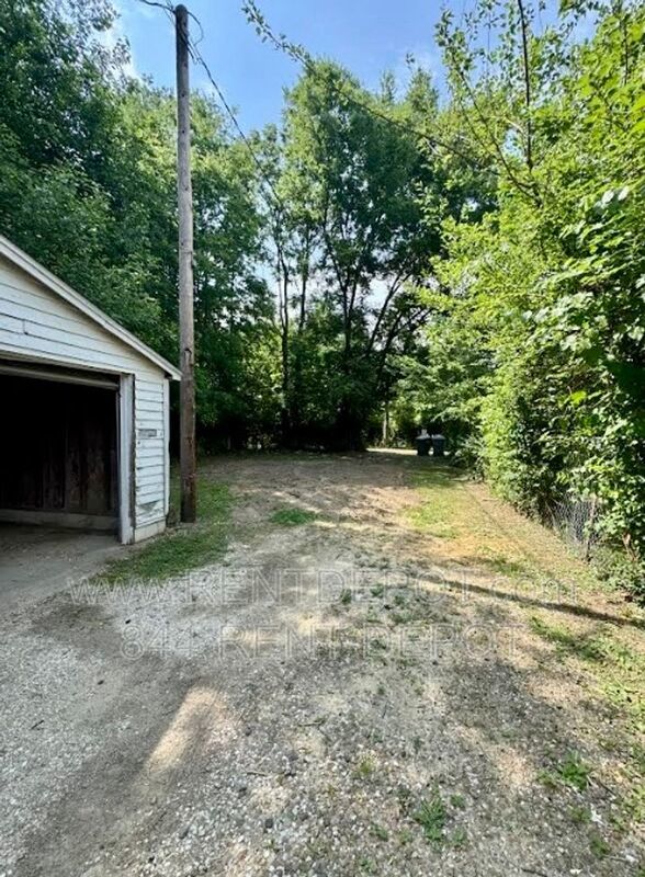 2 Bedroom/1 Bathroom House For Rent property image