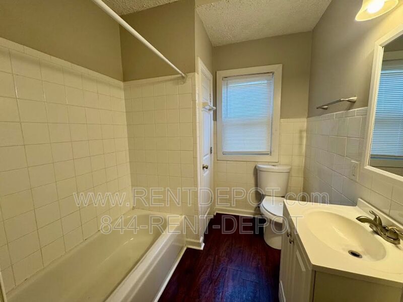 Updated 3 Bedroom/2 Bathroom House For Rent property image