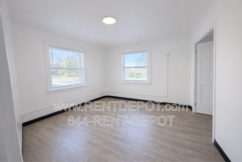 Free Applications this week! Haynies Corner Arts District, Remodeled Unit! Haynies Corner Arts District, Remodeled Unit! property image