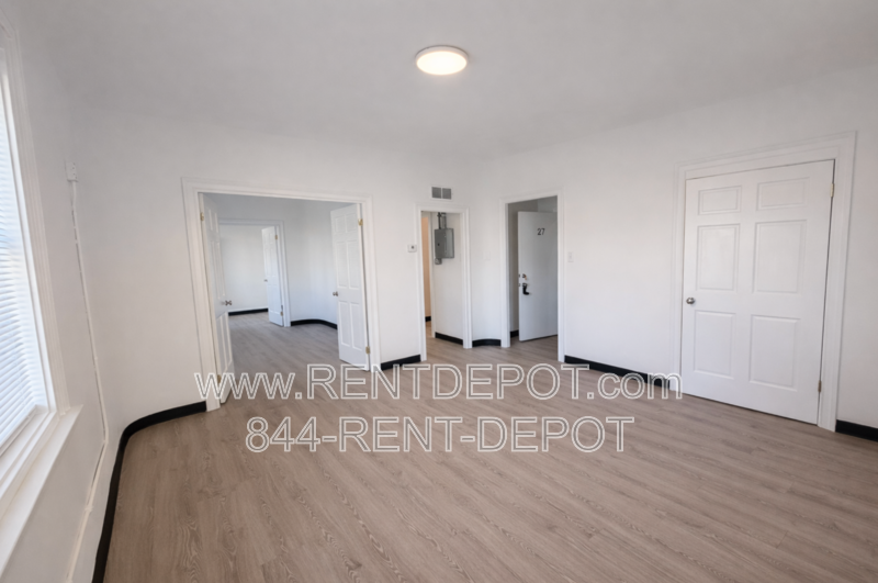 Free Applications this week! Haynies Corner Arts District, Remodeled Unit! Haynies Corner Arts District, Remodeled Unit! property image