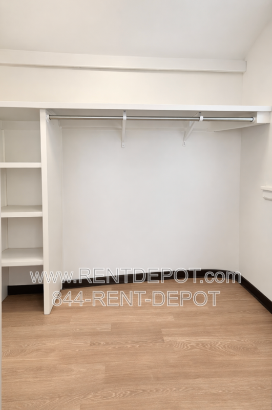 Free Applications this week! Haynies Corner Arts District, Remodeled Unit! Haynies Corner Arts District, Remodeled Unit! property image