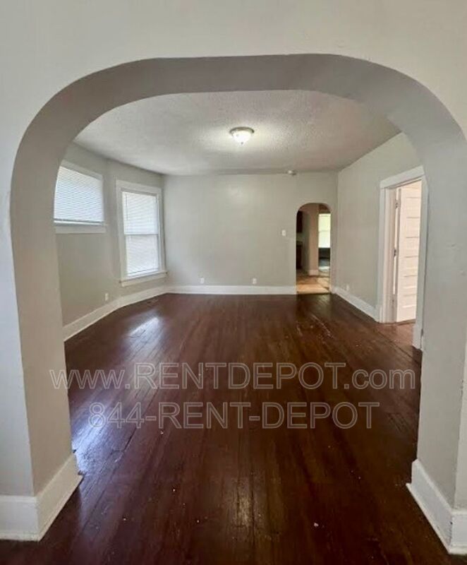 Large 4 Bedroom Home For Rent property image