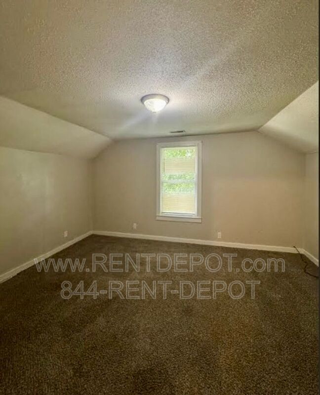 Large 4 Bedroom Home For Rent property image