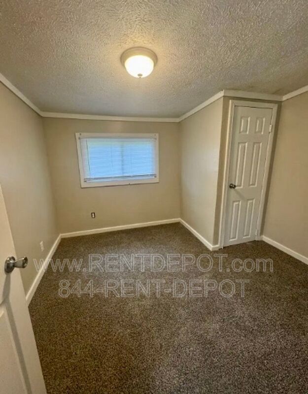 Updated 3 Bedroom, 1 Bath Home with Spacious Backyard – Available Now property image