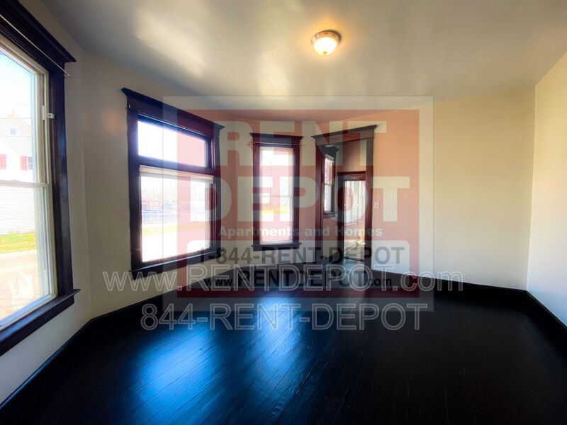 Spacious 4 Bedroom Home property image