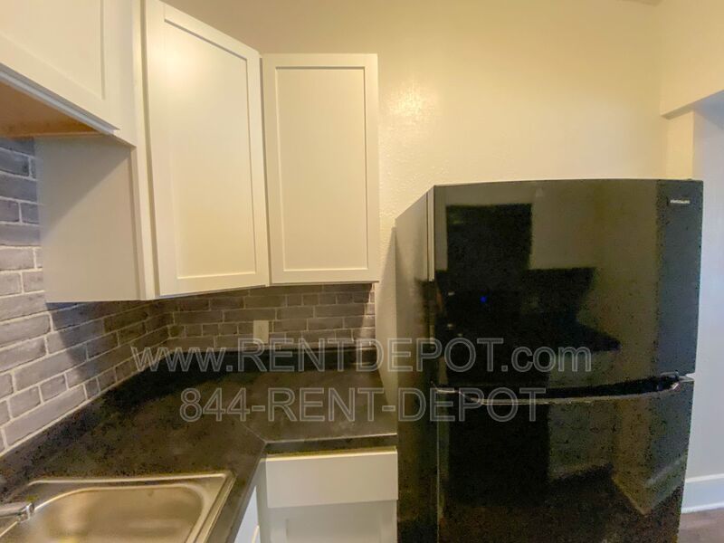1 Bedroom/1 Bathroom Apartment property image