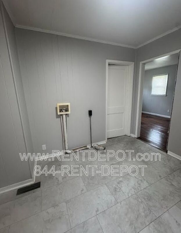 201 S Willow Rd property image
