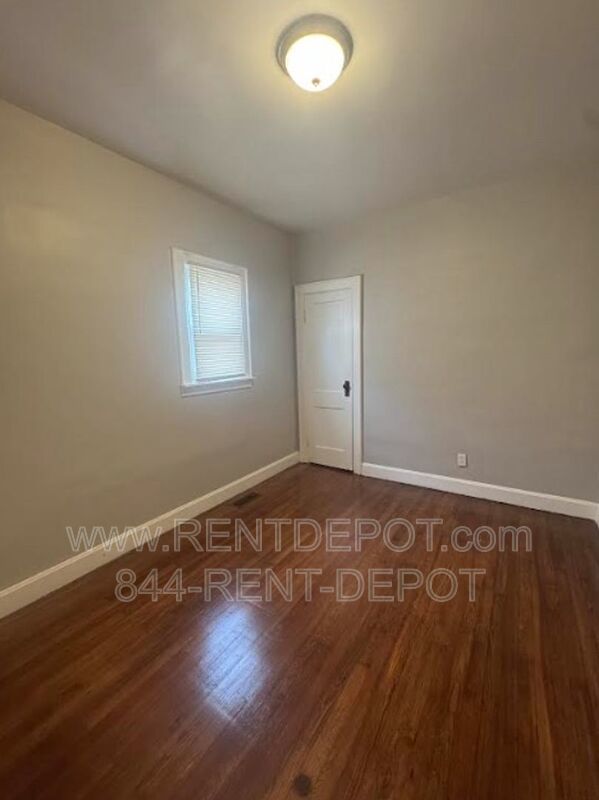 201 S Willow Rd property image