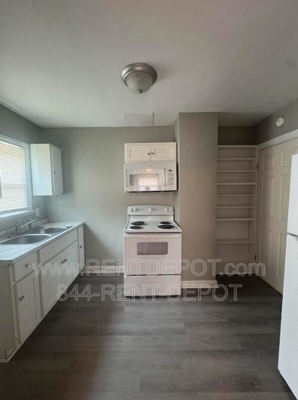 2513-2515 Adams Ave, Evansville, IN 47714 - Unit 2515 property image