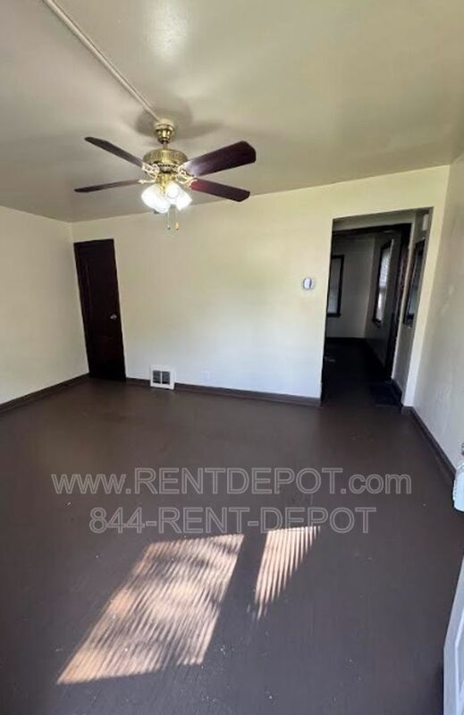 Newly Renovated 2-Bedroom Townhouse Near Schools & Highway Access! property image