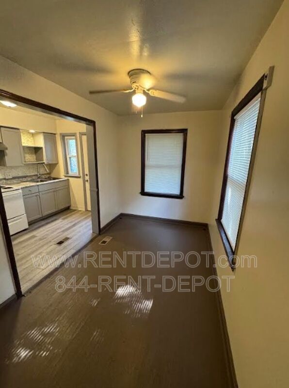 Newly Renovated 2-Bedroom Townhouse Near Schools & Highway Access! property image