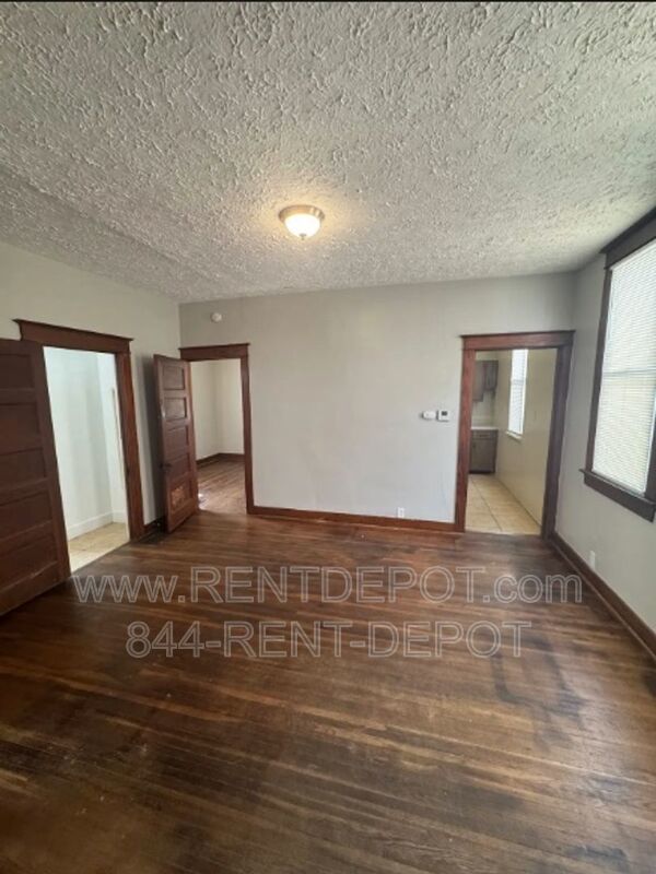 Updated 2-bedroom, 1-bath home property image