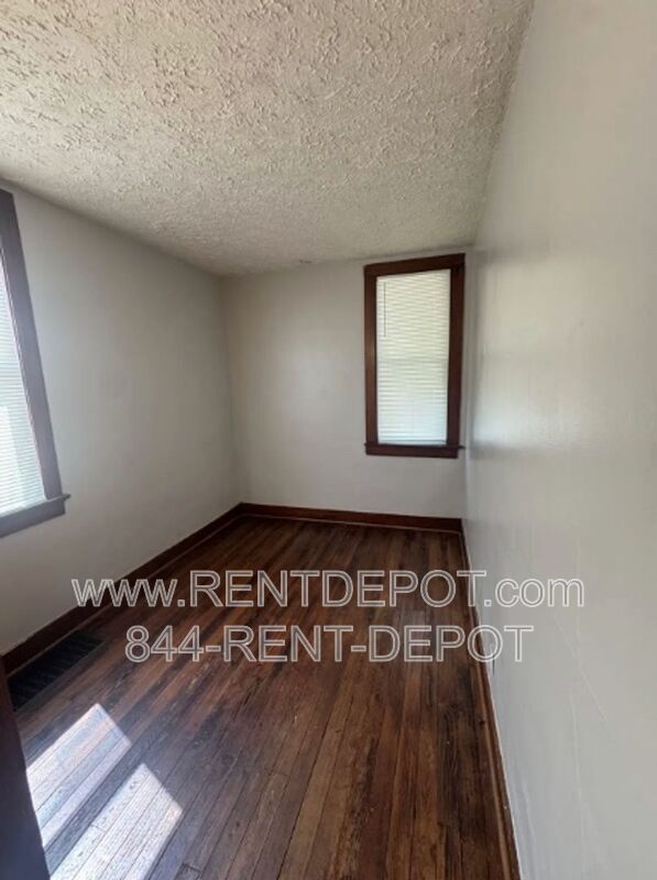Updated 2-bedroom, 1-bath home property image