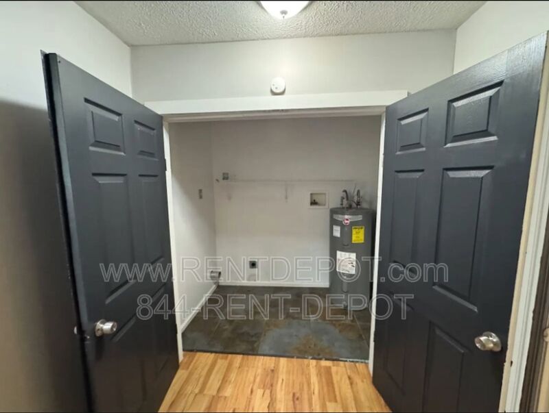 Newly Renovated 4 Bedroom Home with Spacious Rooms & Fresh Interior property image