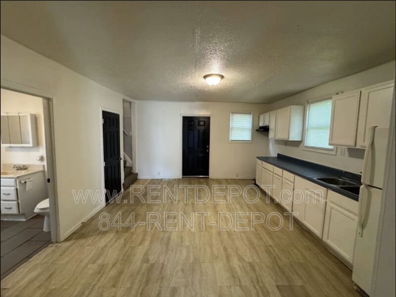 Newly Renovated 4 Bedroom Home with Spacious Rooms & Fresh Interior property image