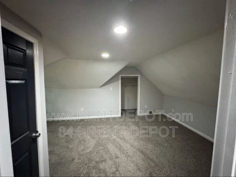 Newly Renovated 4 Bedroom Home with Spacious Rooms & Fresh Interior property image