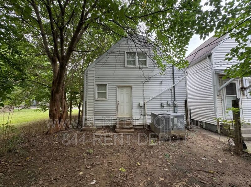 Newly Renovated 4 Bedroom Home with Spacious Rooms & Fresh Interior property image
