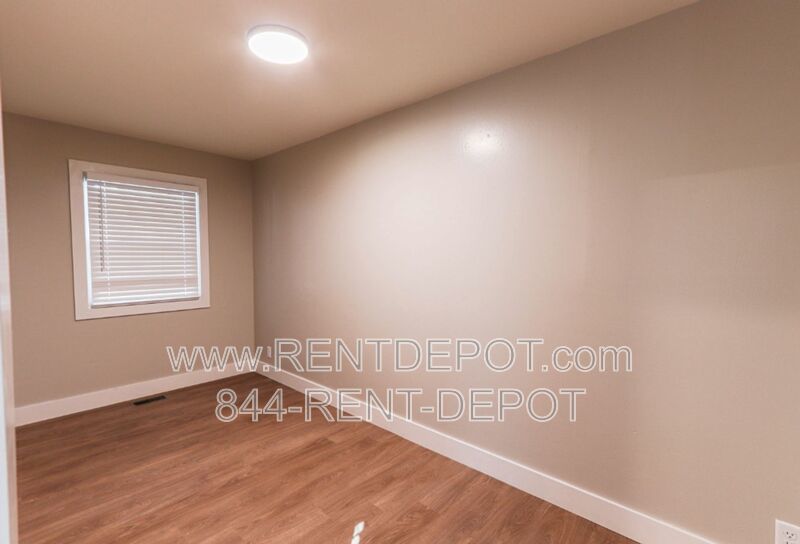 All new unit. Quartz countertops, white shaker cabinets, stainless appliances.... property image