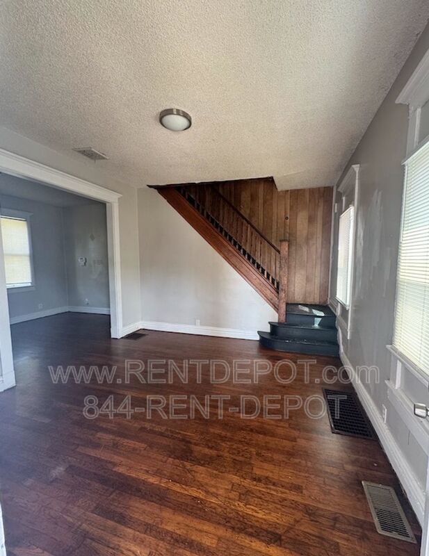 Lovely 4-Bedroom Home property image